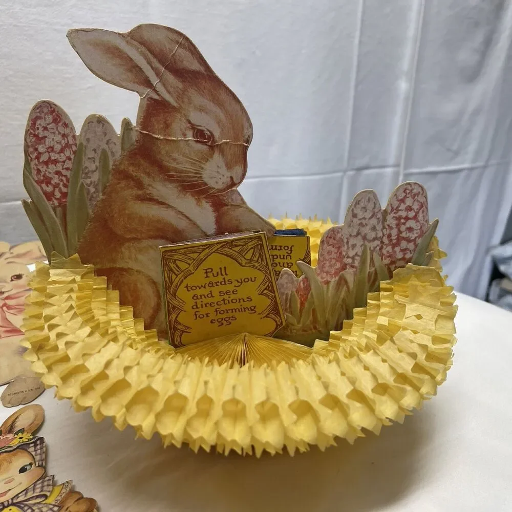 Vintage 1925 Easter Bunny Honeycomb Centerpiece Tabletop Fold Out Decoration